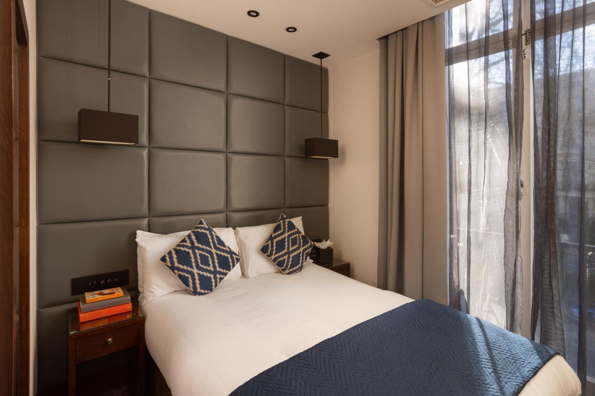 Compact Double Room
