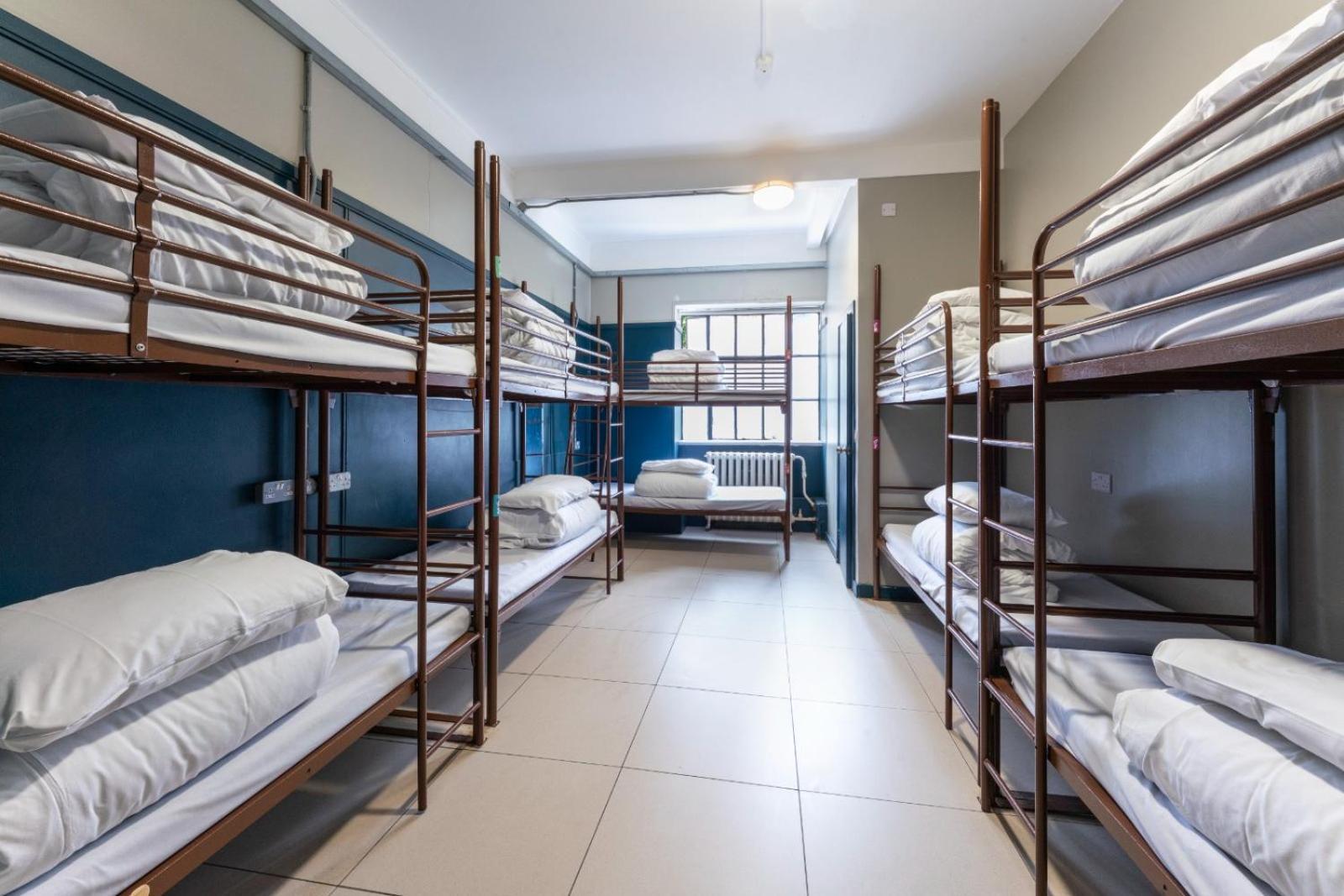 Bed 10 Mixed Dormitory Private Bathroom