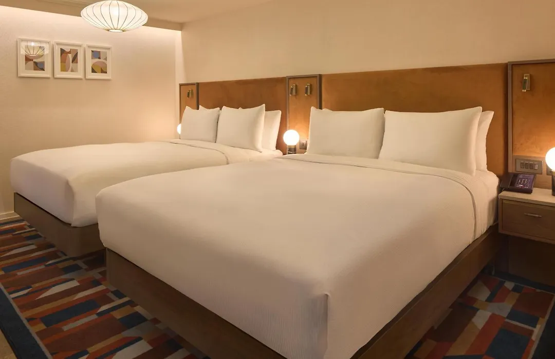 Doubletree By Hilton London - West End-1