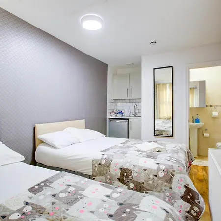 King Hotel-3