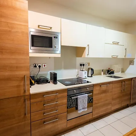 Elegant En-Suite-3