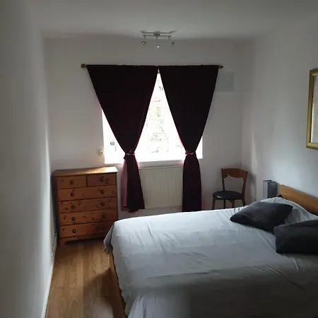 Rooms In Brixton-3