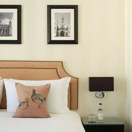 Hotel Xenia, Autograph Collection-3