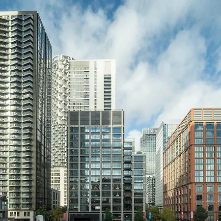 Vertus Edit Canary Wharf London 4 Star Hotel With A Minimum Price 121 