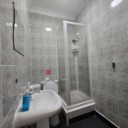 Haringey Hotel-2
