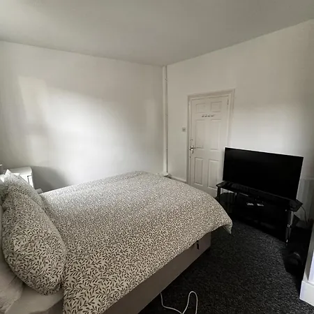 Oxborne Rooms Uk - Plaistow-3