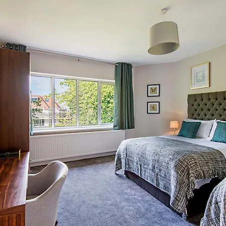 M-Hotels Studios & Apartments Free Parking-2