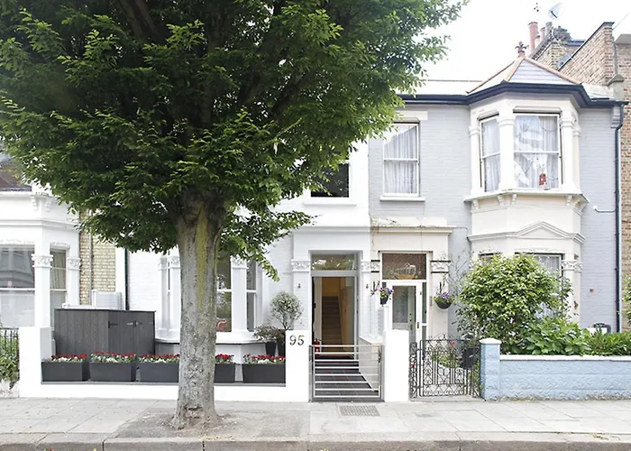 Holiday Lets London - I3